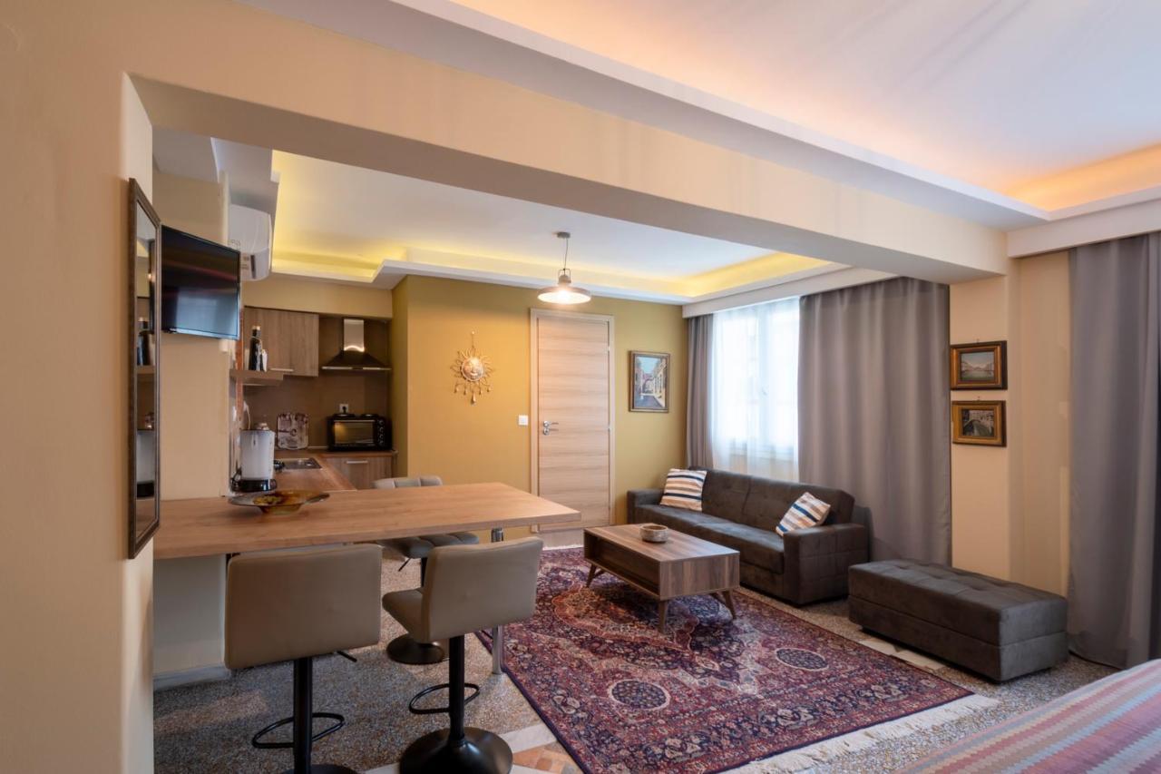 Ririka Athens Homes Ngoại thất bức ảnh